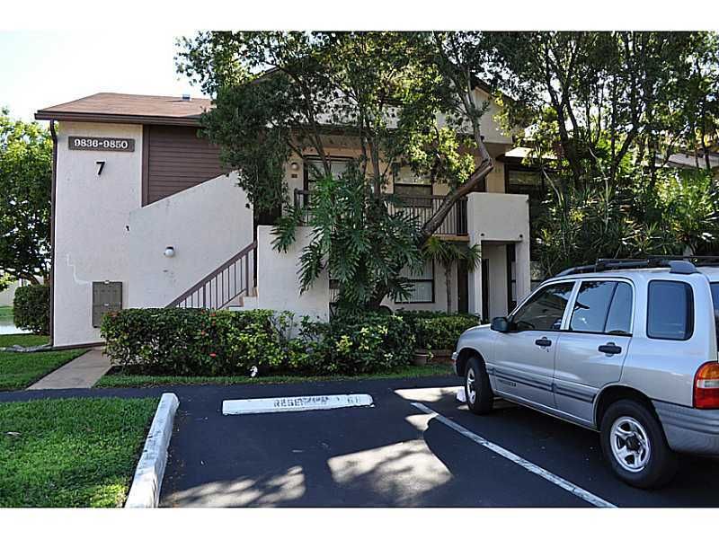 9838 Nob Hill Ct #9838, Sunrise, FL 33351