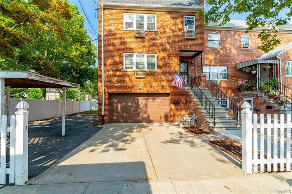 1038 Throggs Neck Expressway, Bronx, NY 10465 Trulia