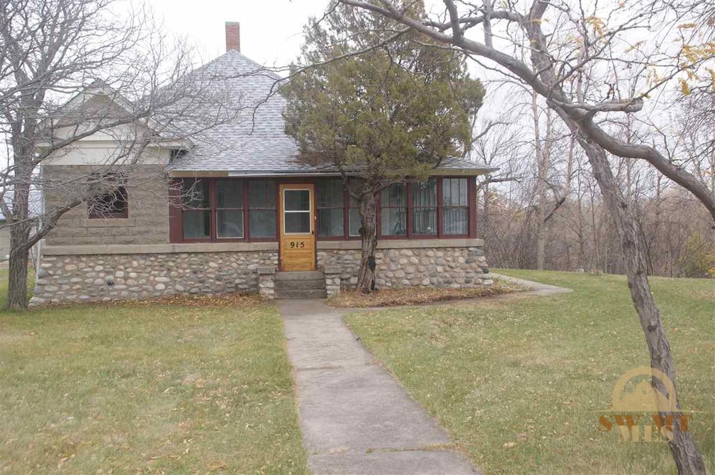 915 McLeod St, Big Timber, MT 59011 Trulia