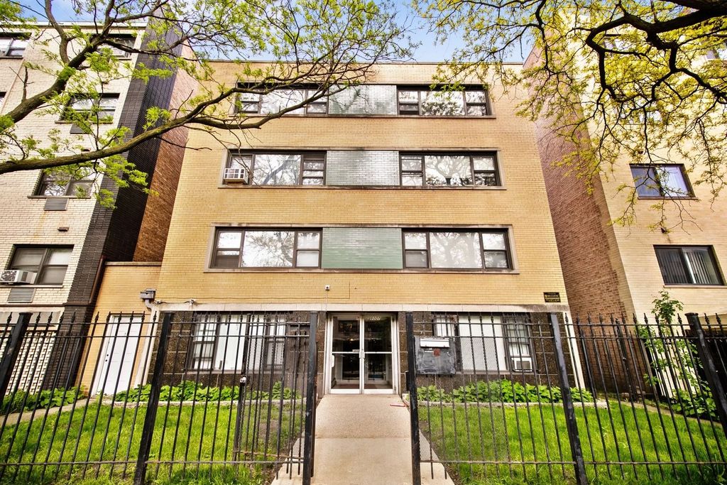 6007 N  Kenmore Ave  #203, Chicago, IL 60660