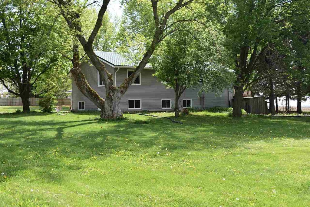 1147 North Emerald Grove Rd, Janesville, WI 53546 Trulia