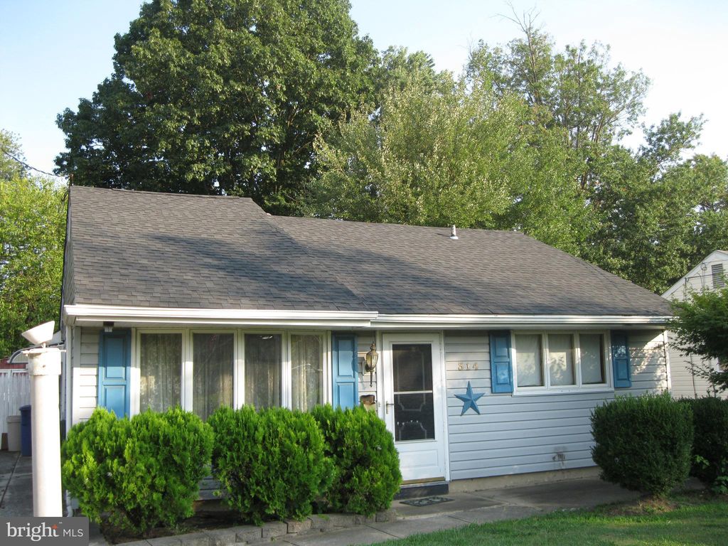 314 Mildred Ave, Maple Shade, NJ 08052