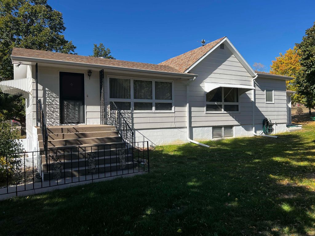 815 W 10th St, Ogallala, NE 69153 Trulia