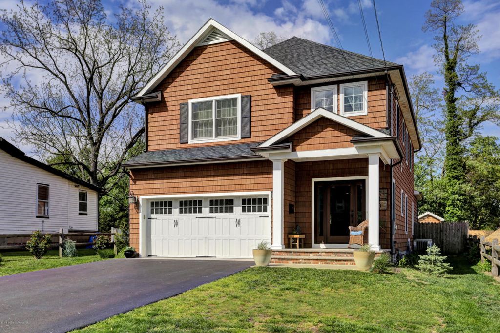 640 Woodland Ave, Brielle, NJ 08730
