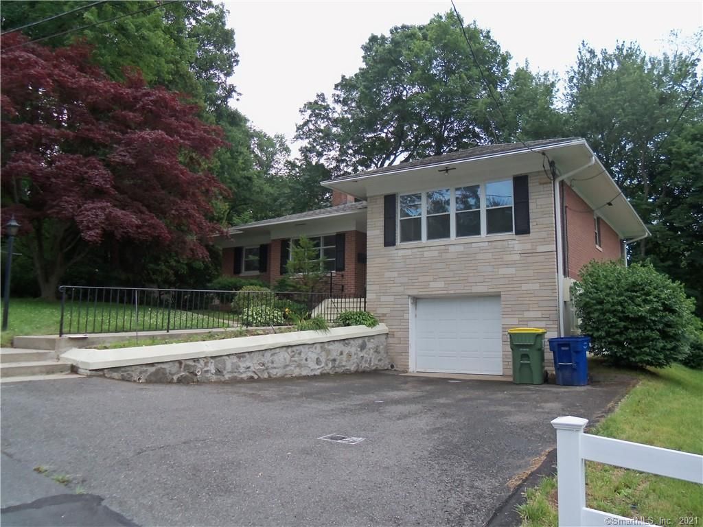 105 White St, Waterbury, CT 06710