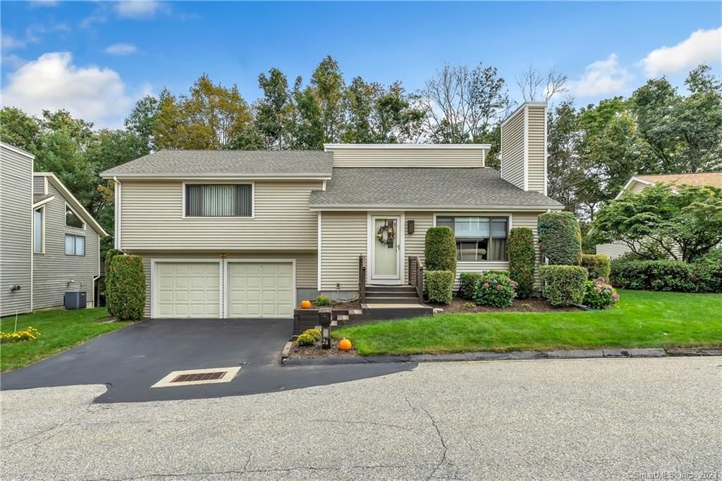 24 Scenic Hill Rd #24, Shelton, CT 06484