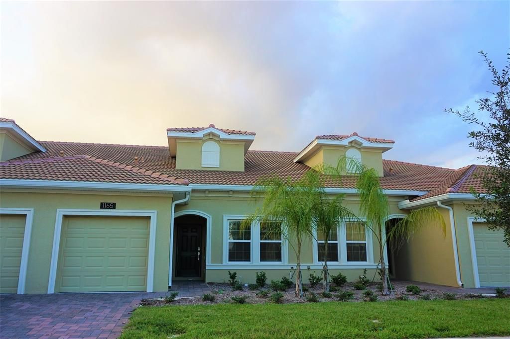 1165 Trappers Trail Loop, Davenport, FL 33896