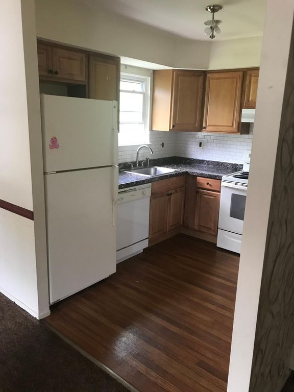 1315 S Howard St #B, Allentown, PA 18103