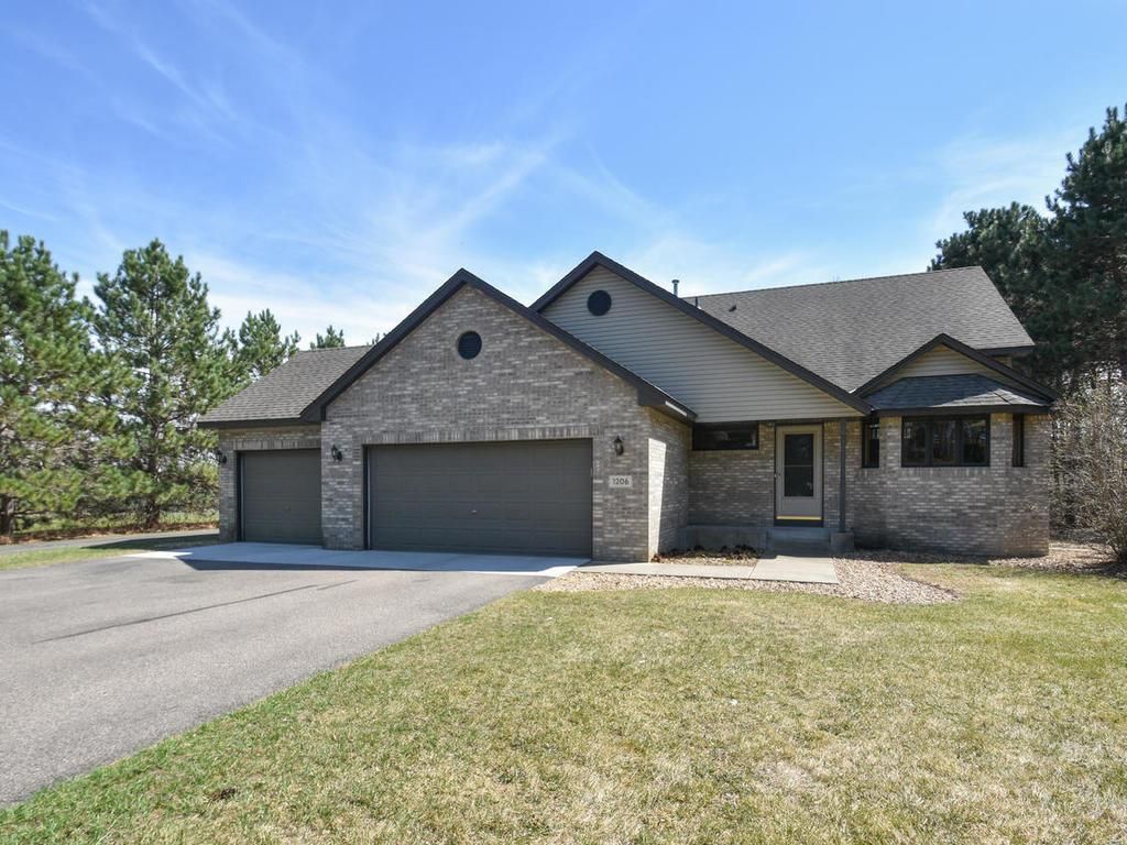 1206 231st Ln NE, East Bethel, MN 4 Bed, 2 Bath SingleFamily Home