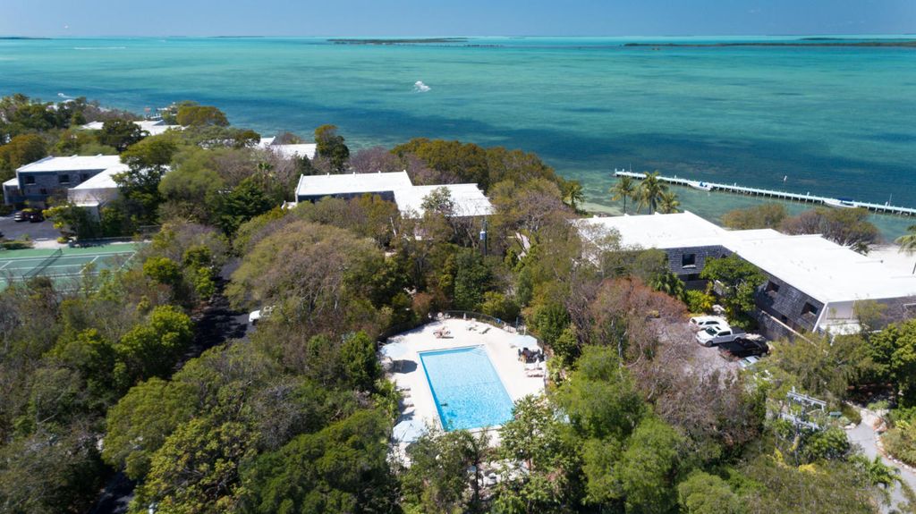 97652 Overseas Hwy #M1, Key Largo, FL 33037