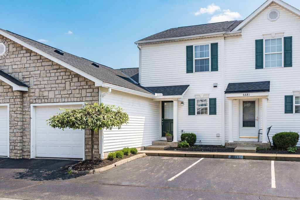 6683 Lagrange Dr #47B, Canal Winchester, OH 43110