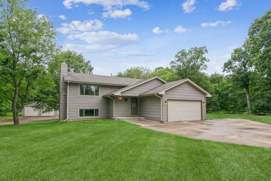 24278 Raven St NW, Saint Francis, MN 55070
