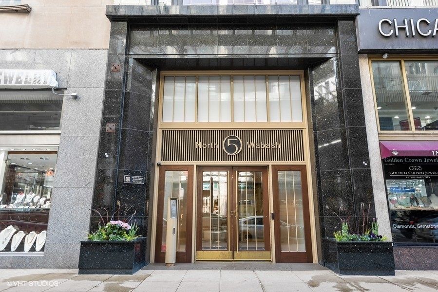 5 N  Wabash Ave #1205, Chicago, IL 60602