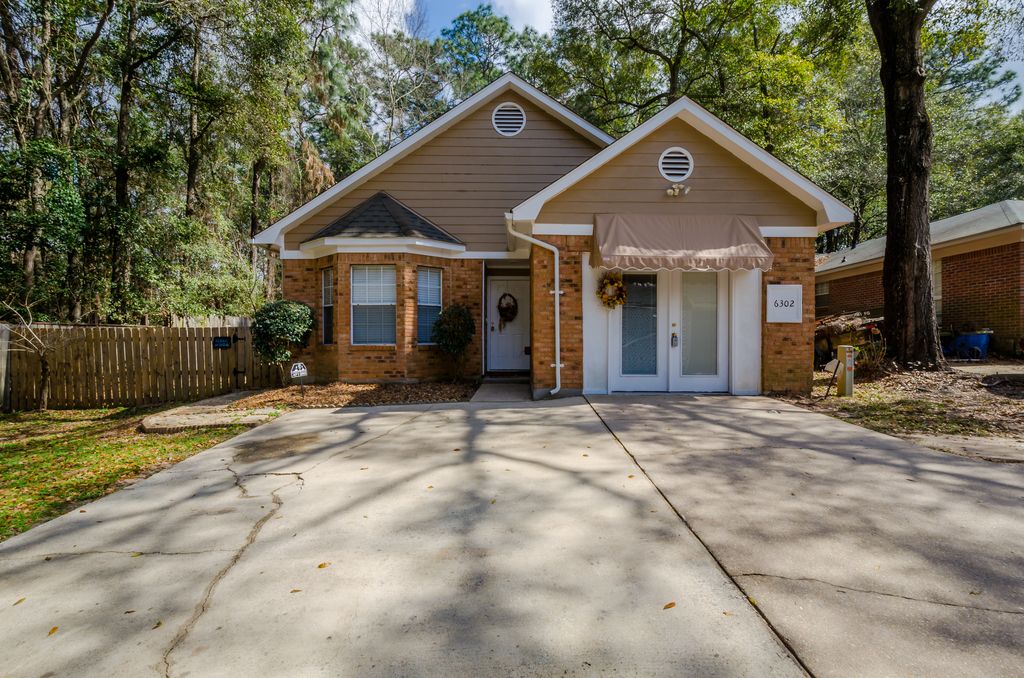 6302 Burnham Wood Pl, Mobile, AL 36608