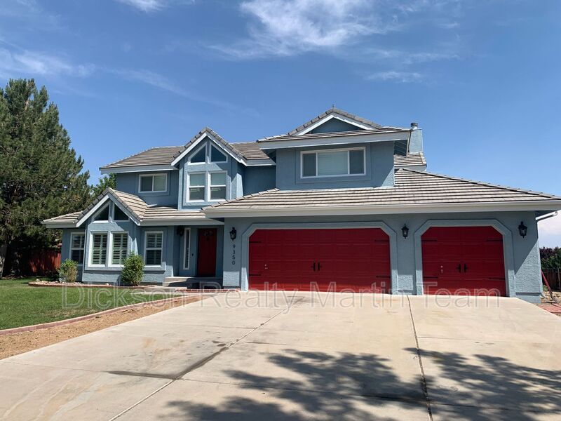 9350 Ogden Trail Dr, Sparks, NV 89441
