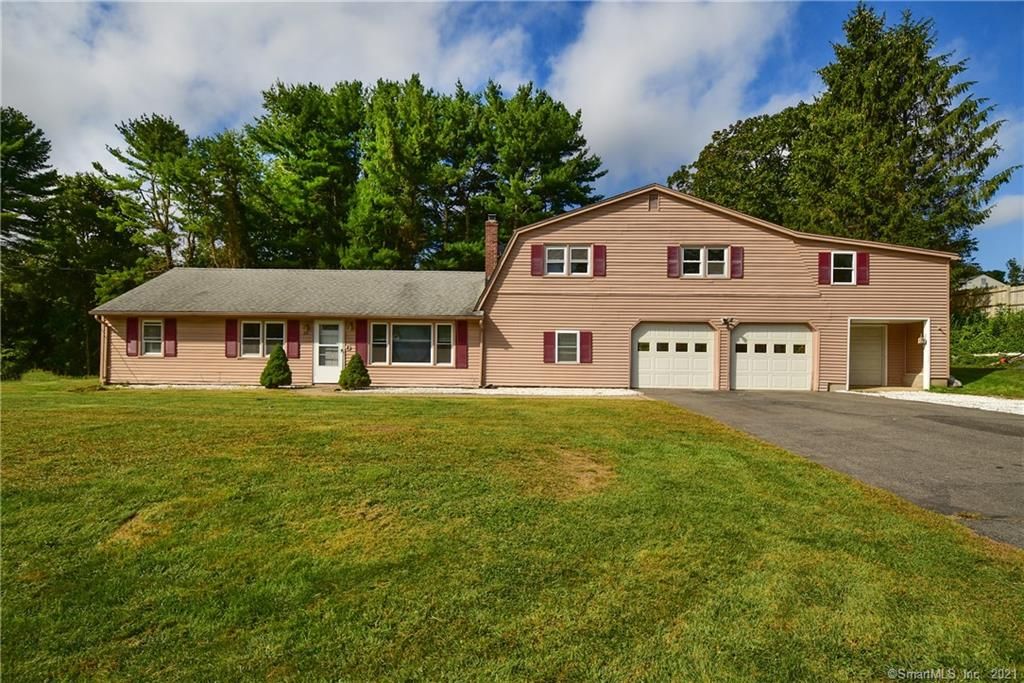 28 Bayberry Rd, Bolton, CT 06043