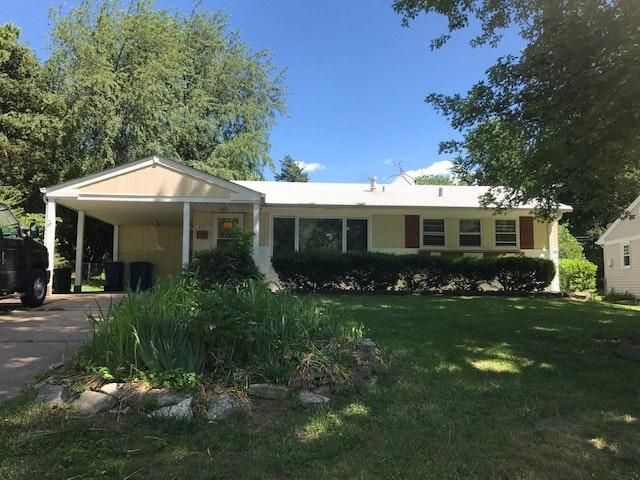 3936 Tipton Dr, Saint Louis, MO 63134