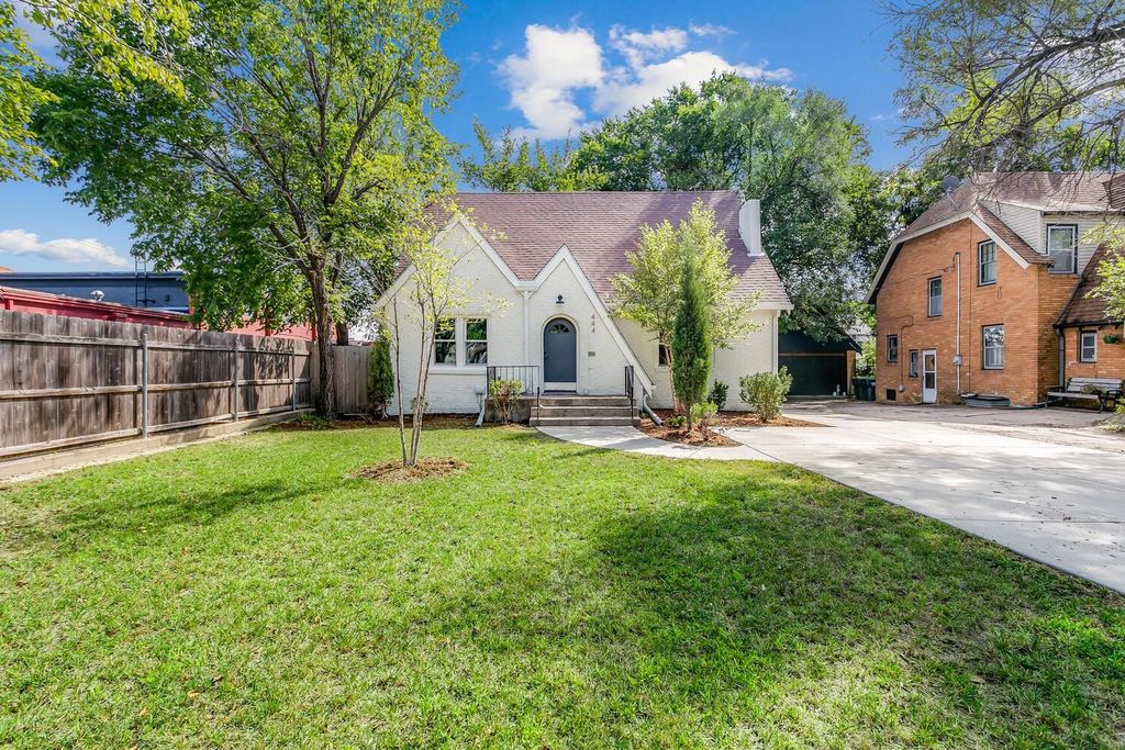444 N Pershing St, Wichita, KS 67208