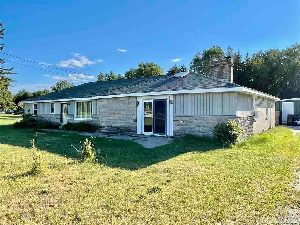 4985 D Rd, Bark River, MI 49807 MLS 1127688 Trulia