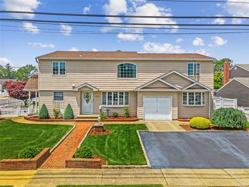 450 Ocean Avenue, Massapequa Park, NY 11762 Trulia