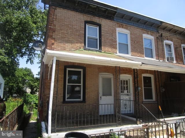 1007 Tyler Ave, Darby, PA 19023