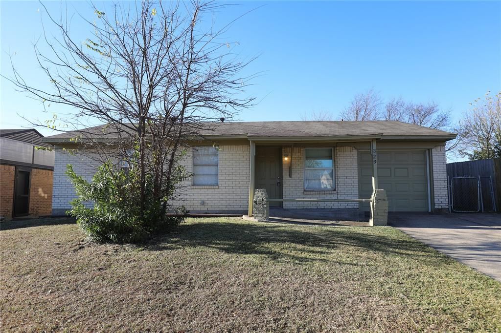 329 Davidson Dr, Garland, TX 75040