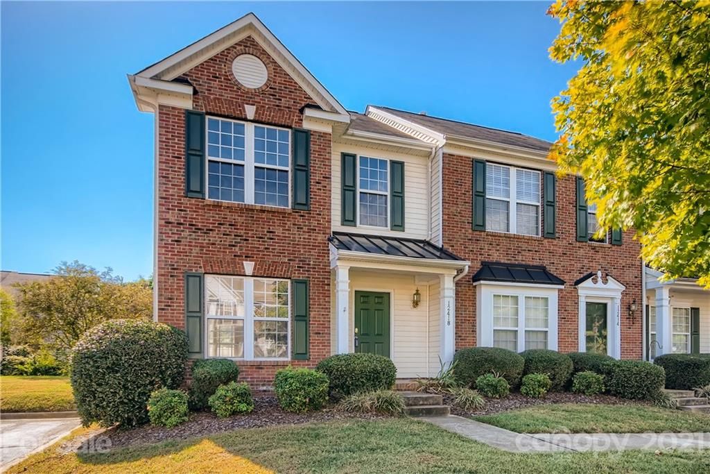 12418 Blossoming Ct, Charlotte, NC 28273