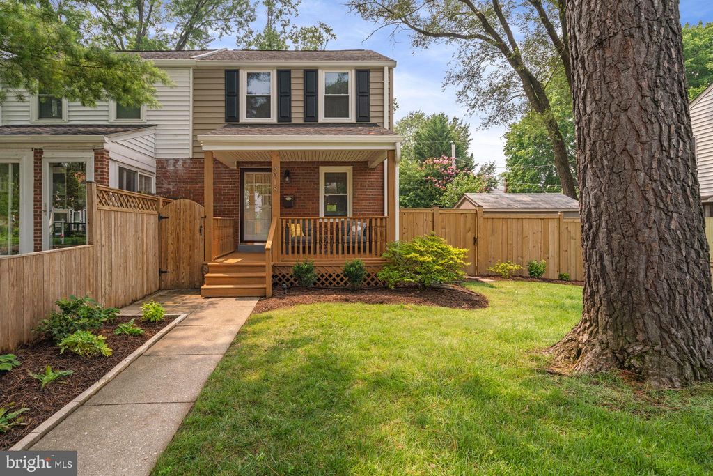 6018 Williamsburg Rd, Alexandria, VA 22303