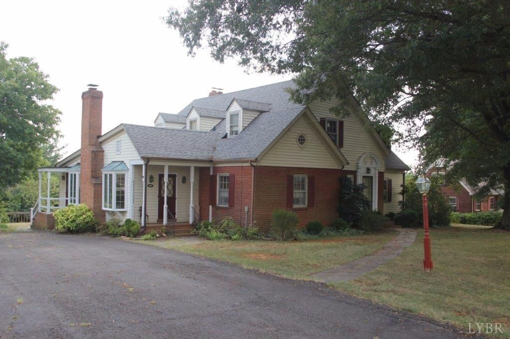 1410 Church St, Appomattox, VA 3 Bed, 2 Bath SingleFamily Home 6