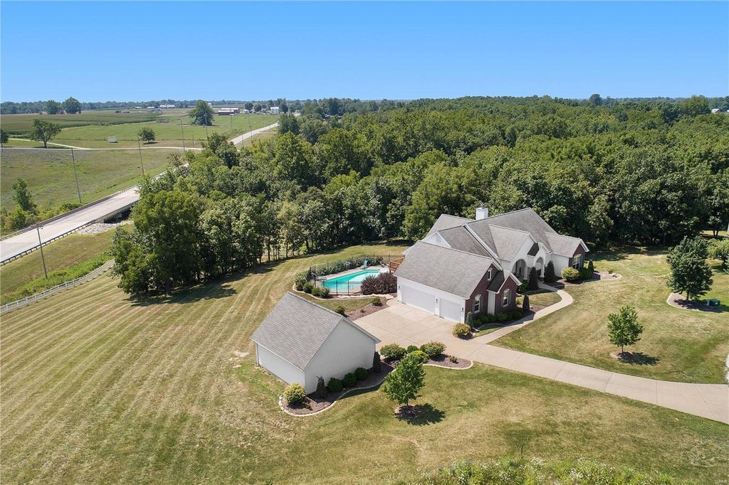 6 Stone Pointe Ct, Hawk Point, MO 63349 Trulia