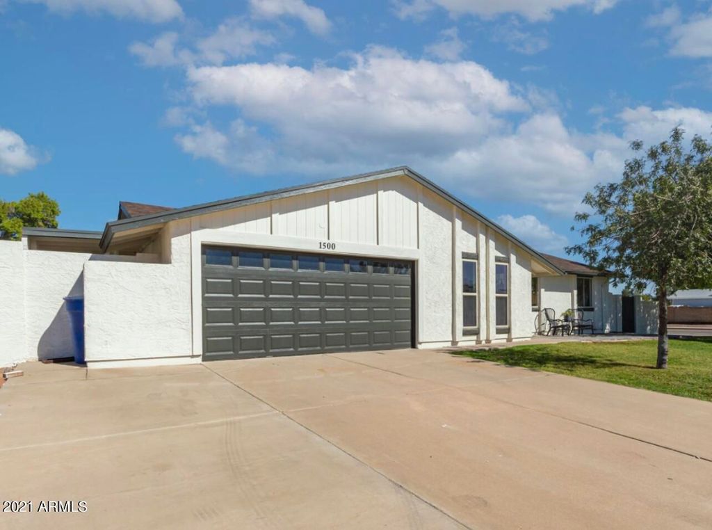 1500 W El Alba Way, Chandler, AZ 85224