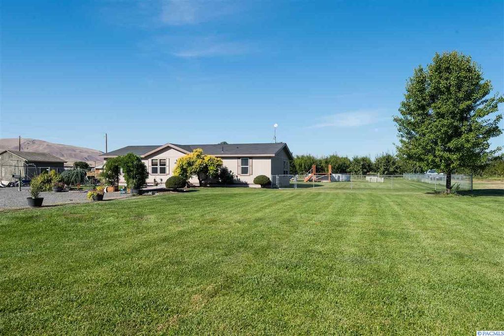 21004 N 729th Pr NW, Prosser, WA 99350 Trulia
