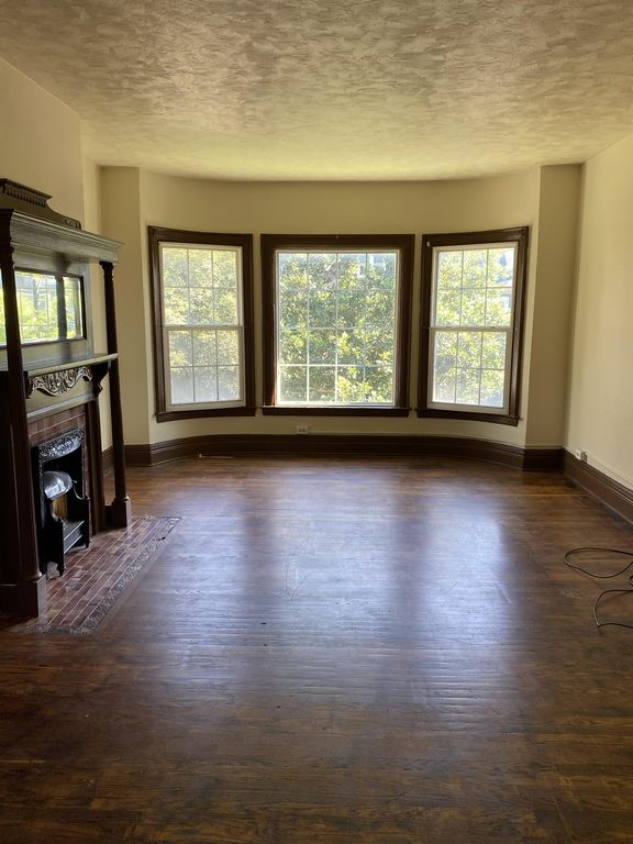 247 W Utica St #6, Buffalo, NY 14222