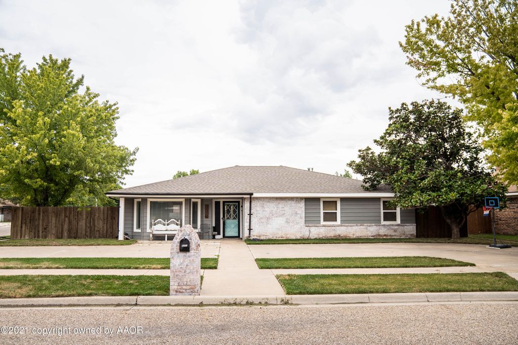 6201 Yale St, Amarillo, TX 79109