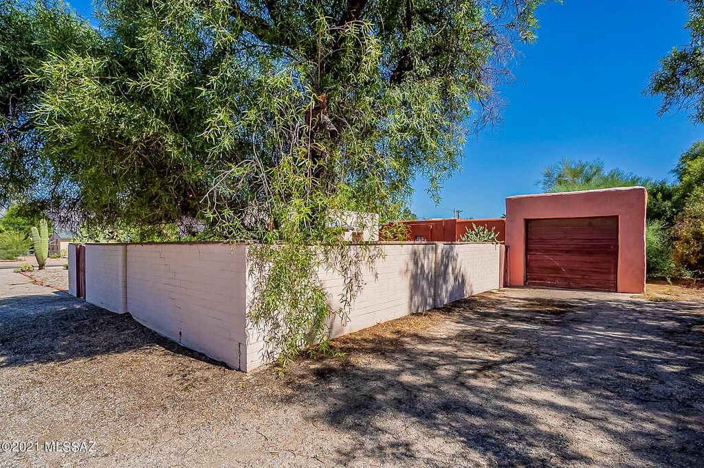 3802 E Lee St, Tucson, AZ 85716
