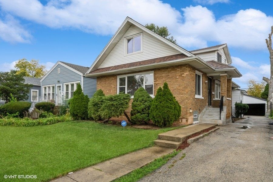 1311 Maybrook Square Room 104 Maywood Il 60153 2031 S 9th Ave, Maywood, IL 60153 - See Est. Value, Schools & More
