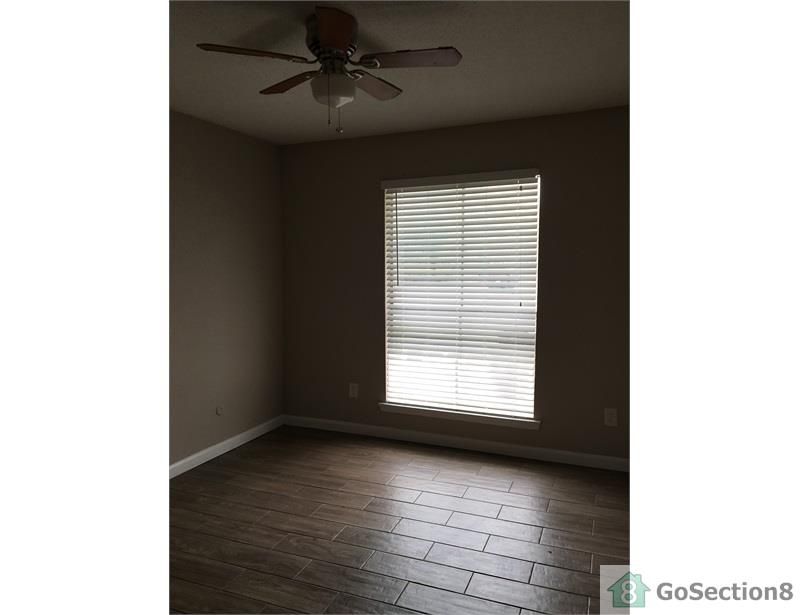 5625 Antoine Dr #1609, Houston, TX 77091