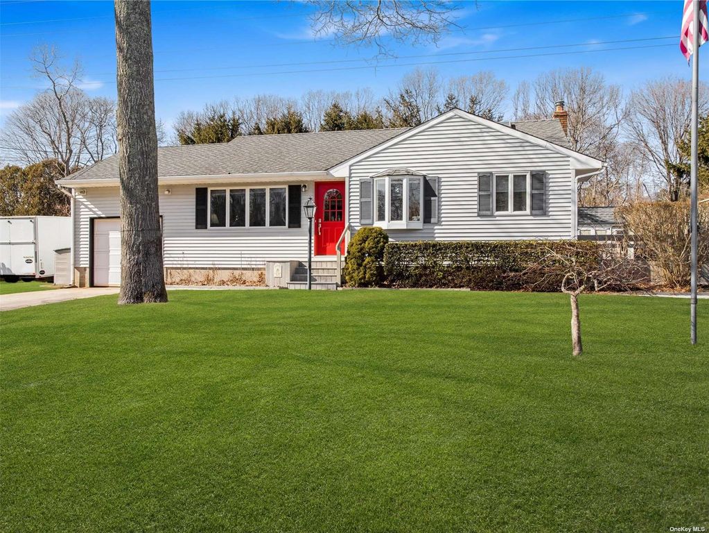 4 Francis Court, Hampton Bays, NY 11946 Trulia