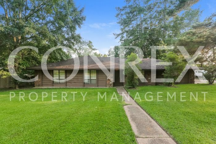 5217 Brookview Dr, Jackson, MS 39272