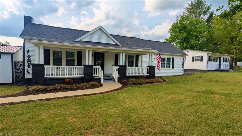 1065 Virginia St, Eden, NC 27288