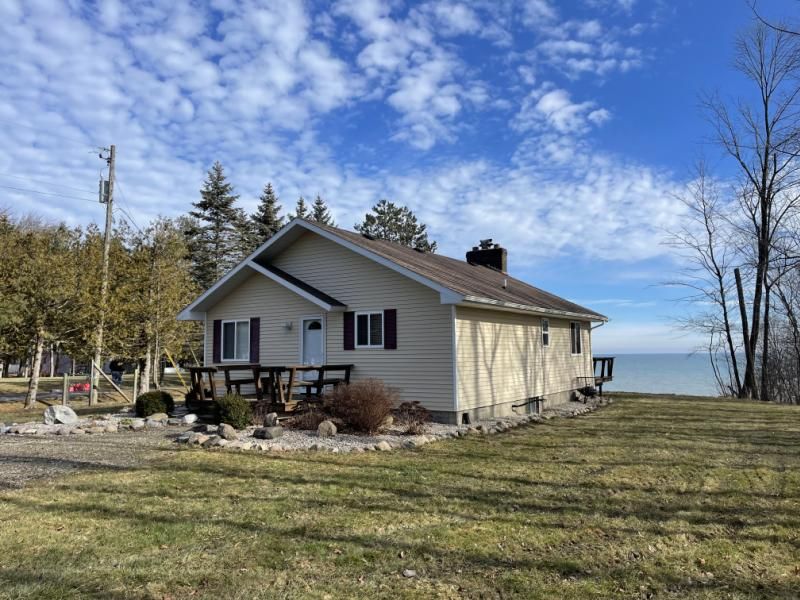 8778 S Lakeshore Rd, Harbor Beach, MI 48441 Trulia