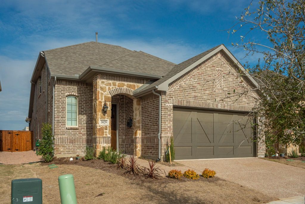 3029 Damsel Sauvage Ln, Lewisville, TX 75056