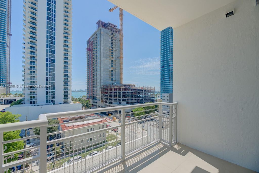 2200 NE 4th Ave #604, Miami, FL 33137