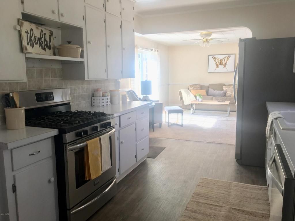 131 Cotton Lake Rd, Battle Creek, MI 3 Bed, 2 Bath SingleFamily Home