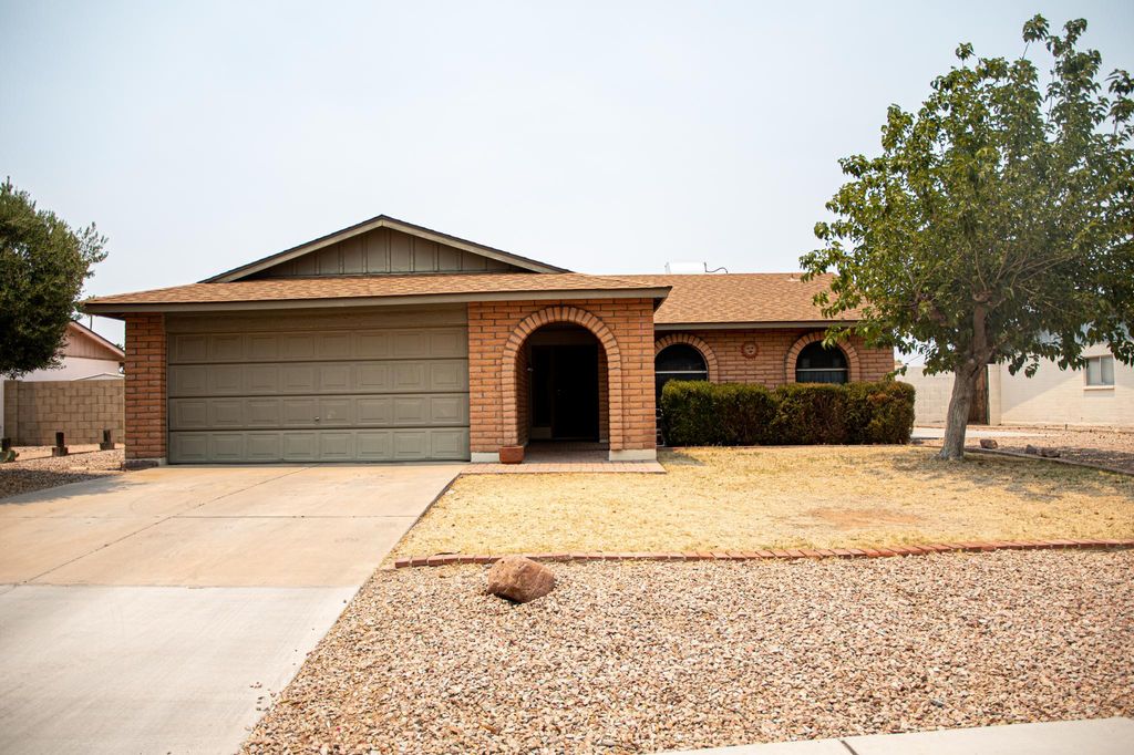 2212 N Los Altos Dr, Chandler, AZ 85224
