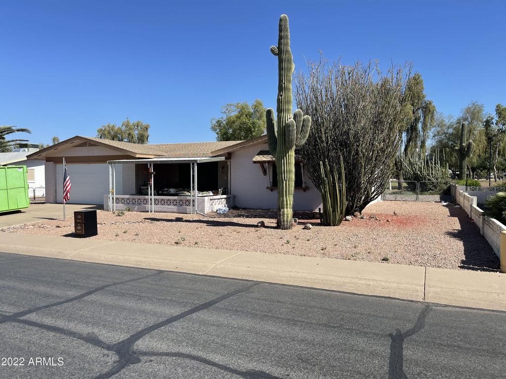 6456 E El Paso St, Mesa, AZ 85205