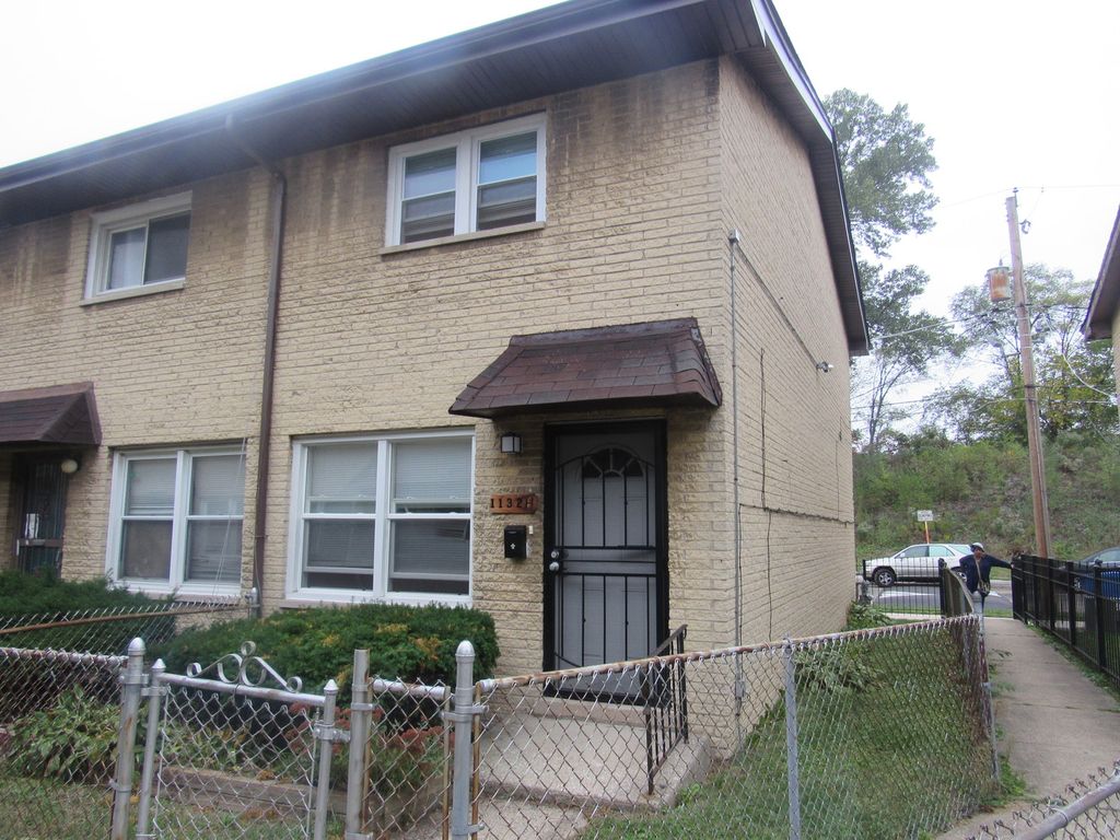 1132 E 81st St #H, Chicago, IL 60619
