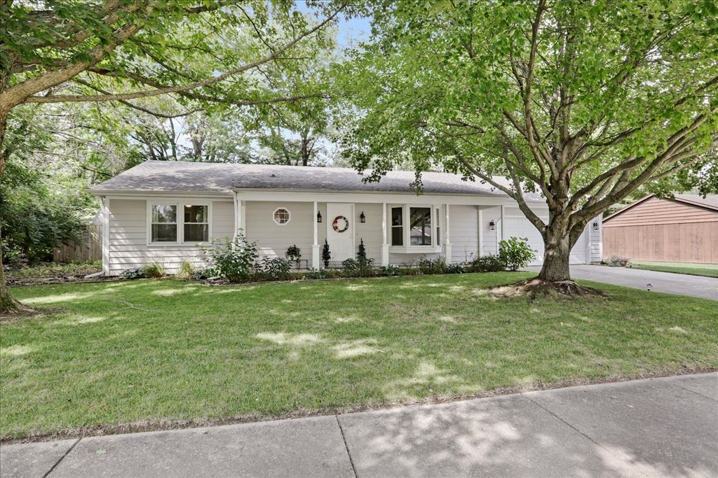 2402 Mary Lou Dr, Urbana, IL 61802 | MLS# 11185281 | Trulia