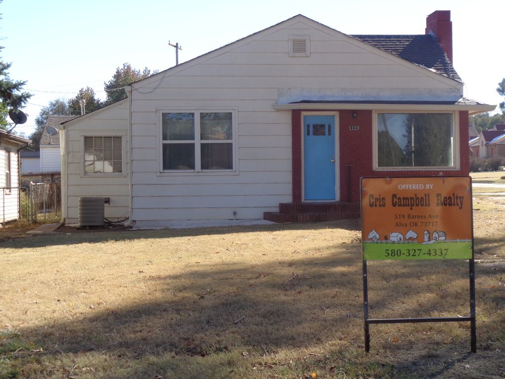 1129 Barnes Ave, Alva, OK 73717