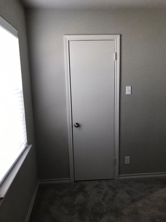 2833 Ruidosa Ave, Dallas, TX 75228